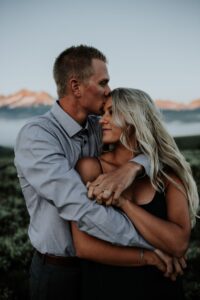 10 Amazing Locations for your Idaho Fall Engagement Session HD Wallpaper