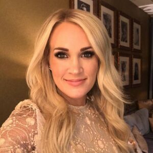 11 Times Carrie Underwood Was Just Like You, Then 11 Times She Was Not HD Wallpaper