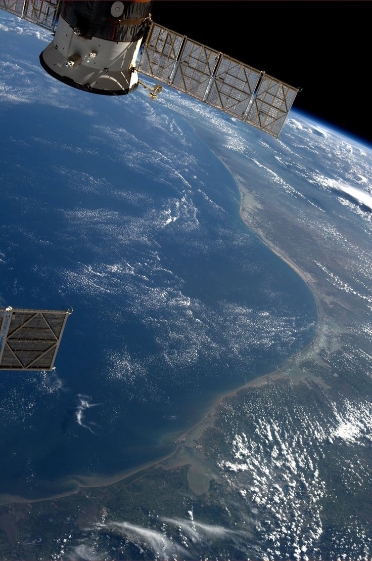 16 amazing photos of Earth pinned from space by astronaut Karen Nyberg