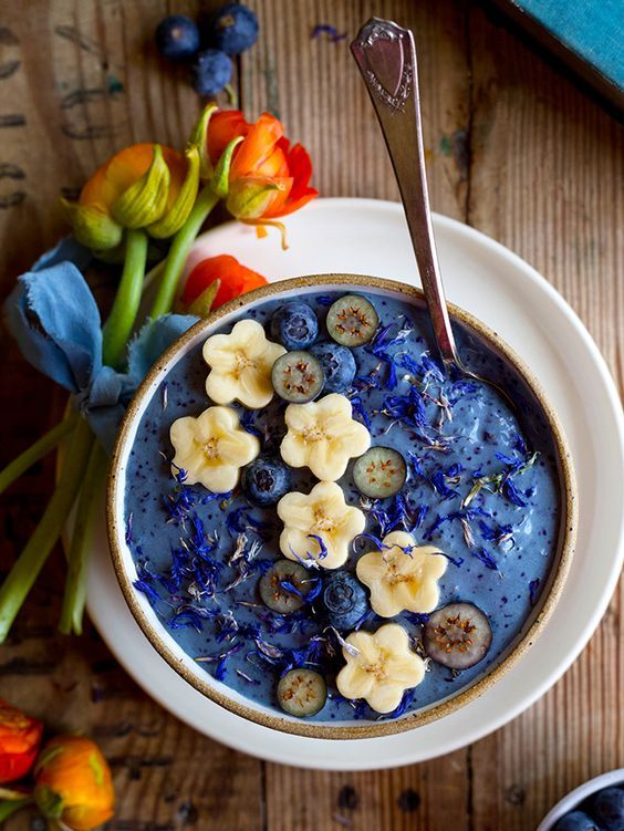 30 Healthy Breakfast Smoothie Bowls