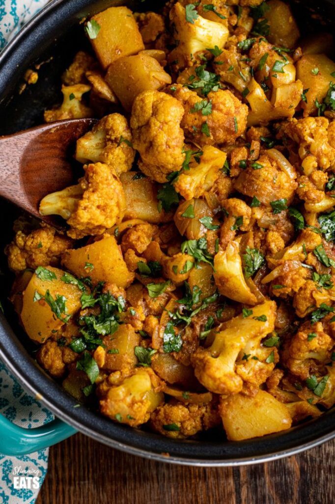 Aloo Gobi Indian Spiced Potatoes And Cauliflower Slimming Eats