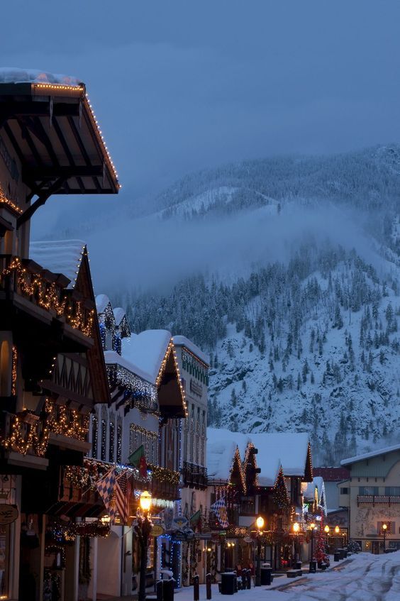 Americas Most Charming Christmas Towns To Visit This Holiday Season