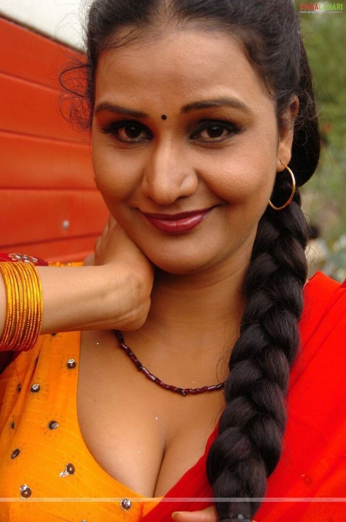 Apoorva Aunty Telugu Actress