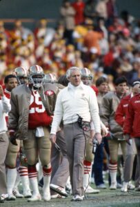 Bill Walsh , San Francisco 49ers Hall of Famer Head Coach HD Wallpaper