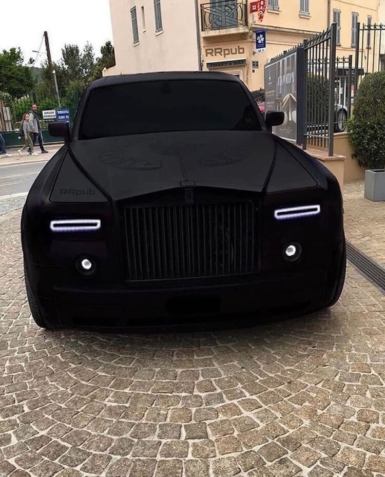 Black Rolls-Royce