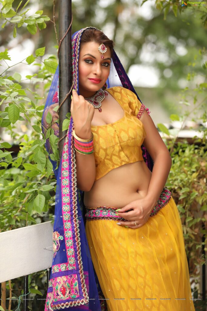 Bollywood Actress Satyamvada Singh Hoot Stills Images