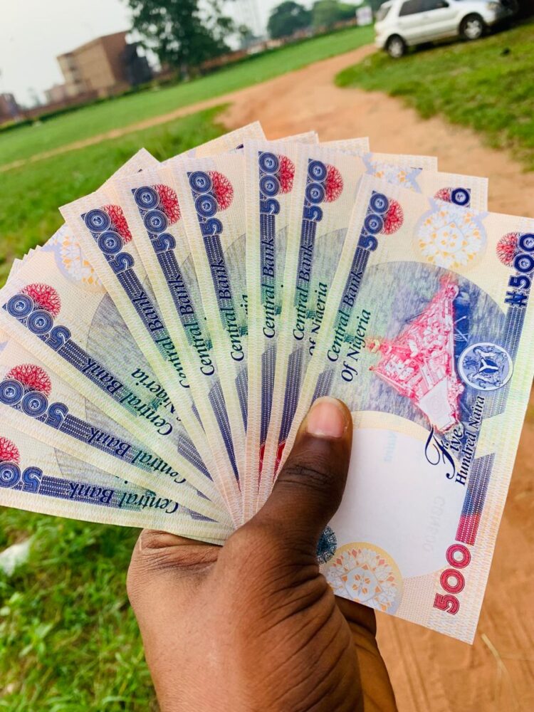 Clean 500 Naira Notes