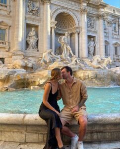 Cute couple pics Rome Italy HD Wallpaper