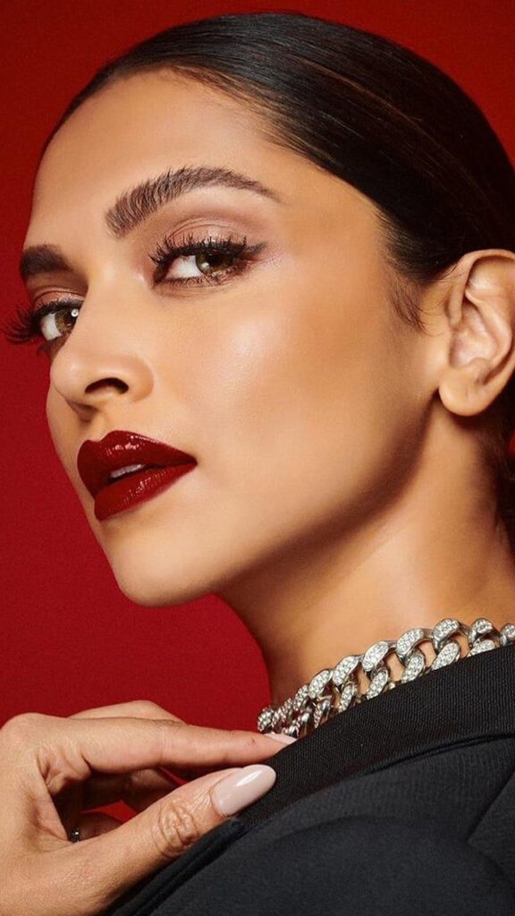 Deepika Padukones Makeup Tips Images