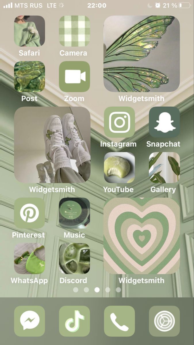 Green Aesthetic | Iphone homescreen wallpaper, Iphone wallpaper green, Iphone w
