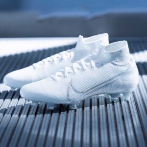 How To Get Latest Nike,Adidas Soccer Cleats,Nike Soccer Shoes,Football Shoes. Images