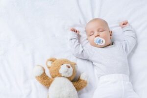 How to Clean and Sterilize Pacifiers (5 Simple Steps) Images