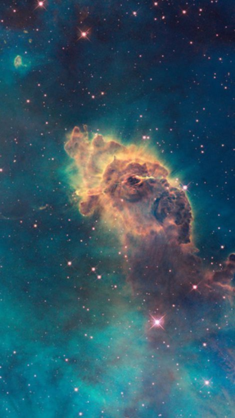 Hubble Wows With Stunning Space Images