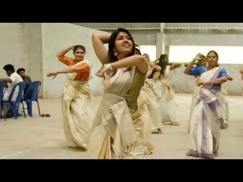 Jimikki Kammal Dance | ஜிமிக்கி கம்மல் |  ജിമ്മിക്കി കമ്മൽ കിടുവേ | Sheril Dance