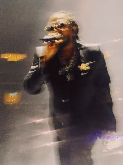 Kendrick Lamar Shot On Shattered Iphone 12 Pro Max Ut