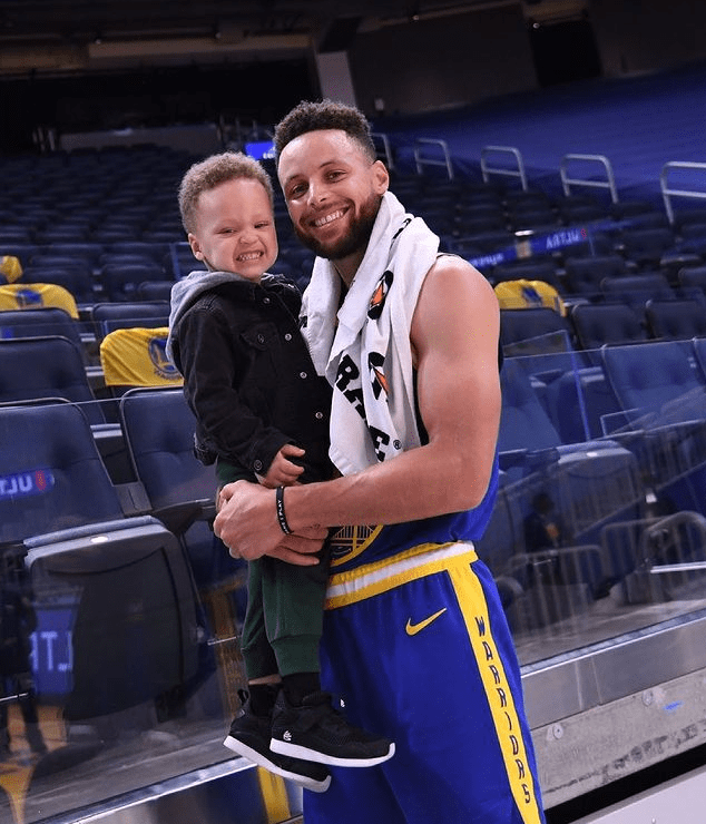 Meet Stephen Curry'S Son: Canon W. Jack Curry [2023 Update]
