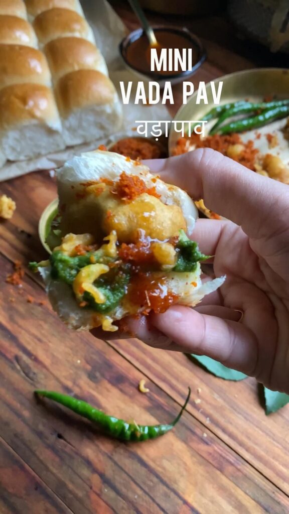 Mini Mumbai Vada Pav Monsoon Recipe