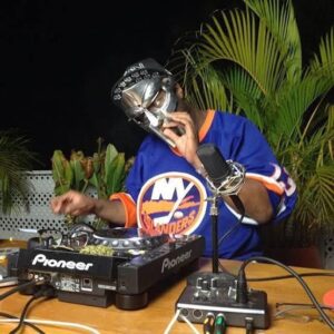 Never forget that there is a , of MF DOOM wearing a Isl,ers jersey HD Wallpaper