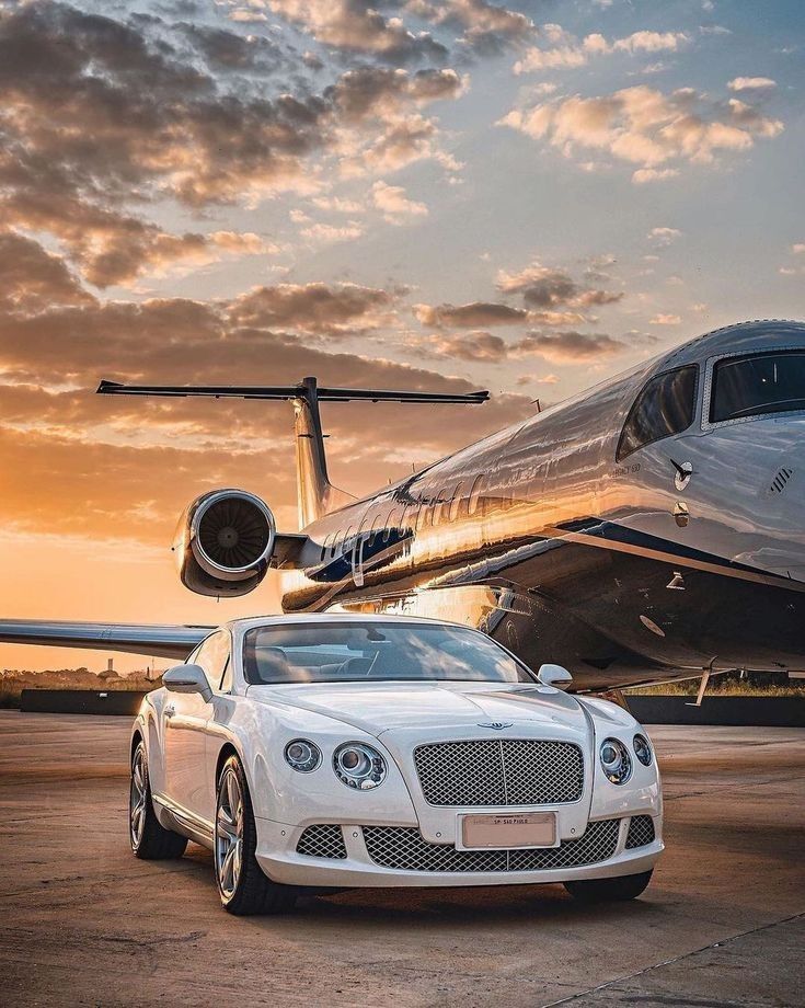 Private Jet | Bentley
