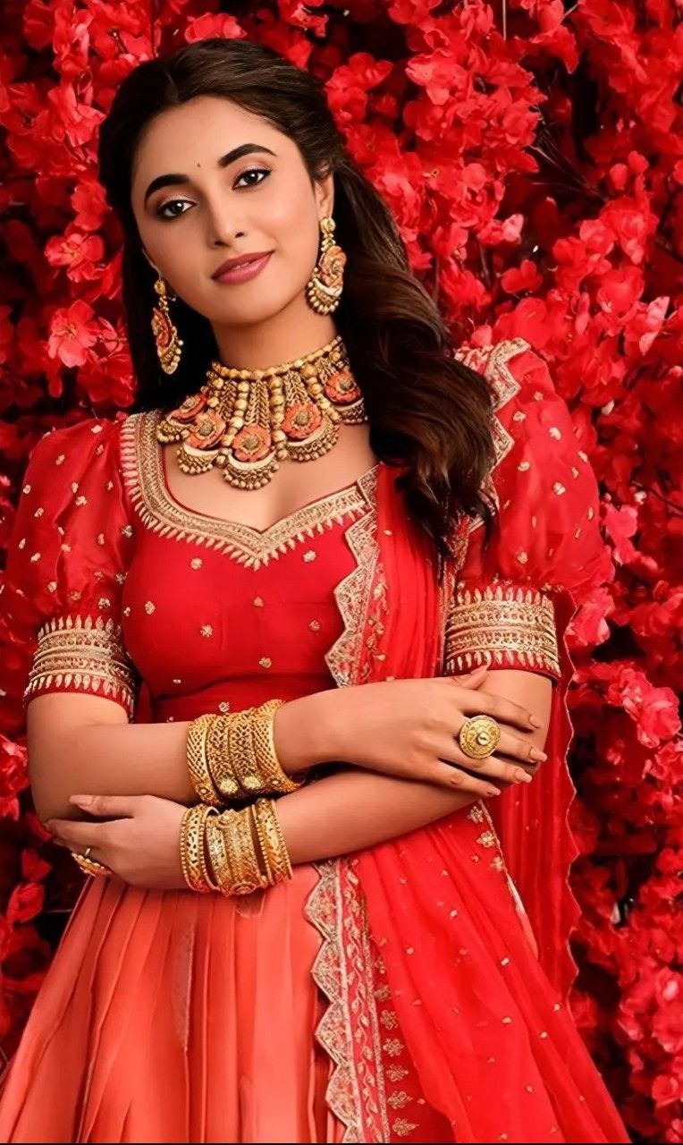 Priyanka Mohan Beautiful HD Wallpaper