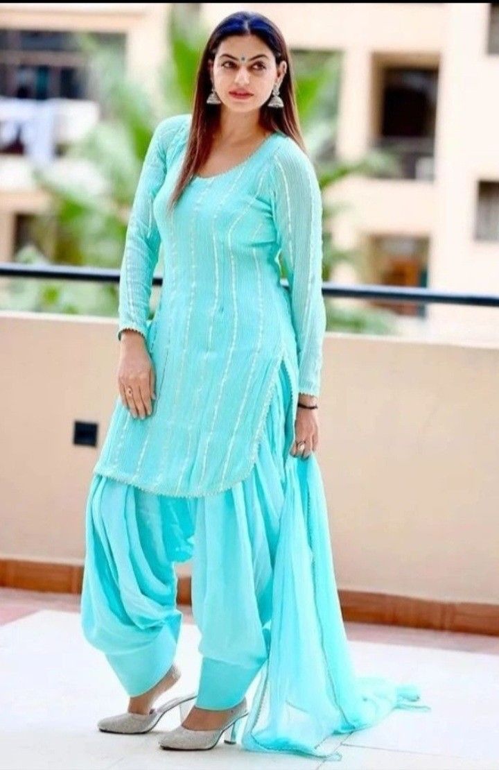 Punjabi Sexy heroine 🤩🔥🔥