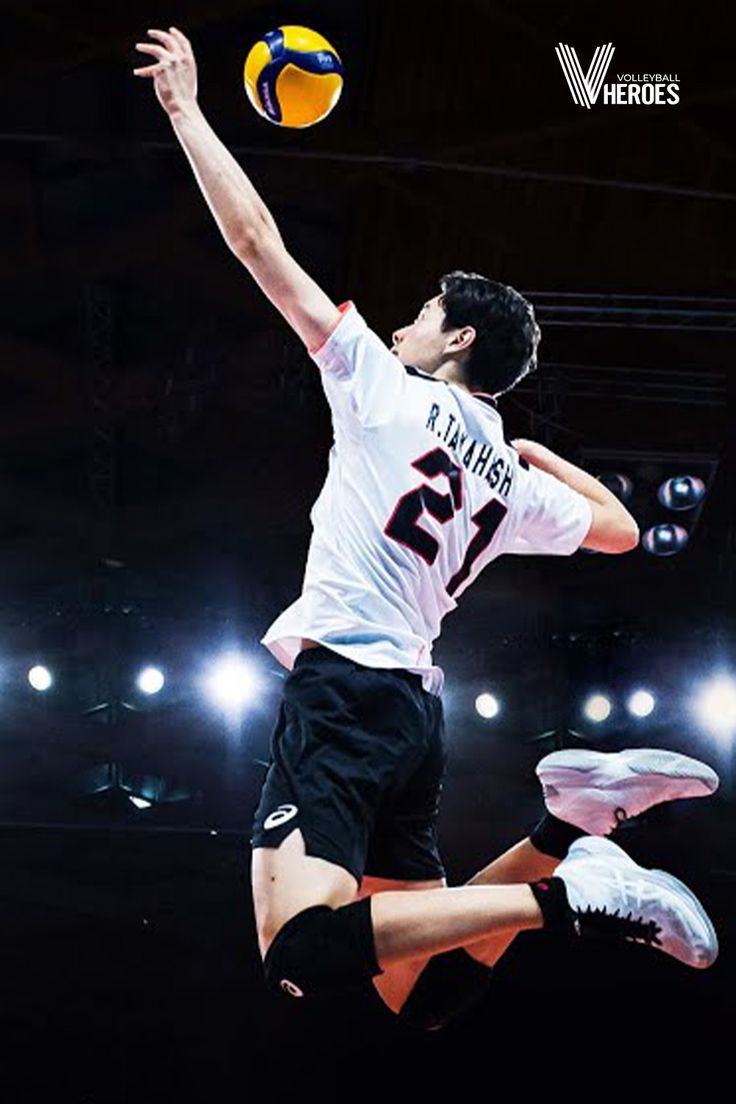 Ran Takahashi ( 髙橋 藍 ) Young talent of Japanese volleyball