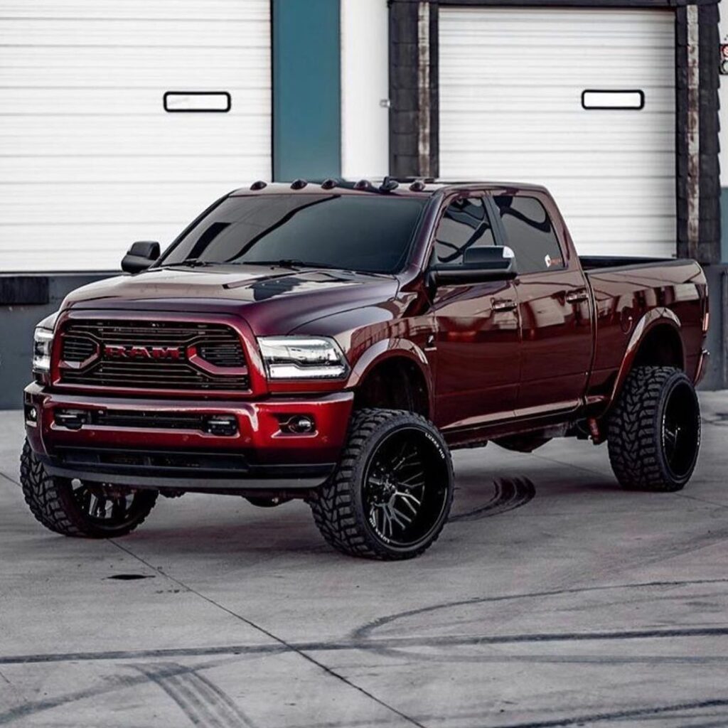 Red Ram 2500 On 26S On 37S Images