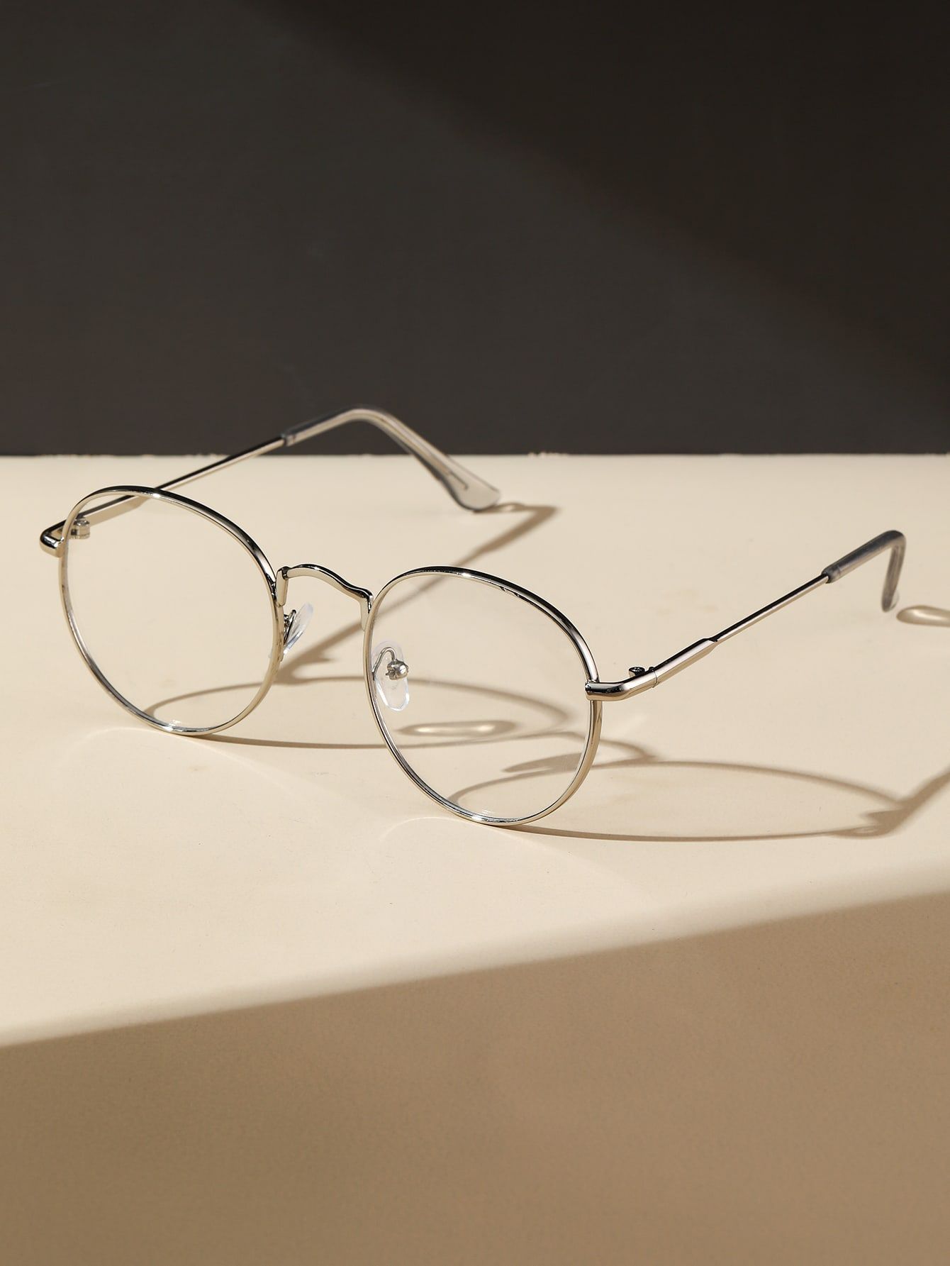 Round Frame Eyeglasses HD Wallpaper