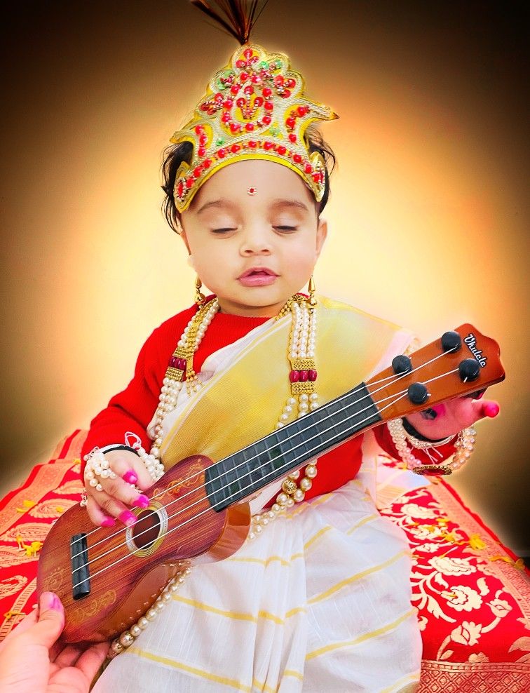 Saraswati Maa Baby Hoot Images