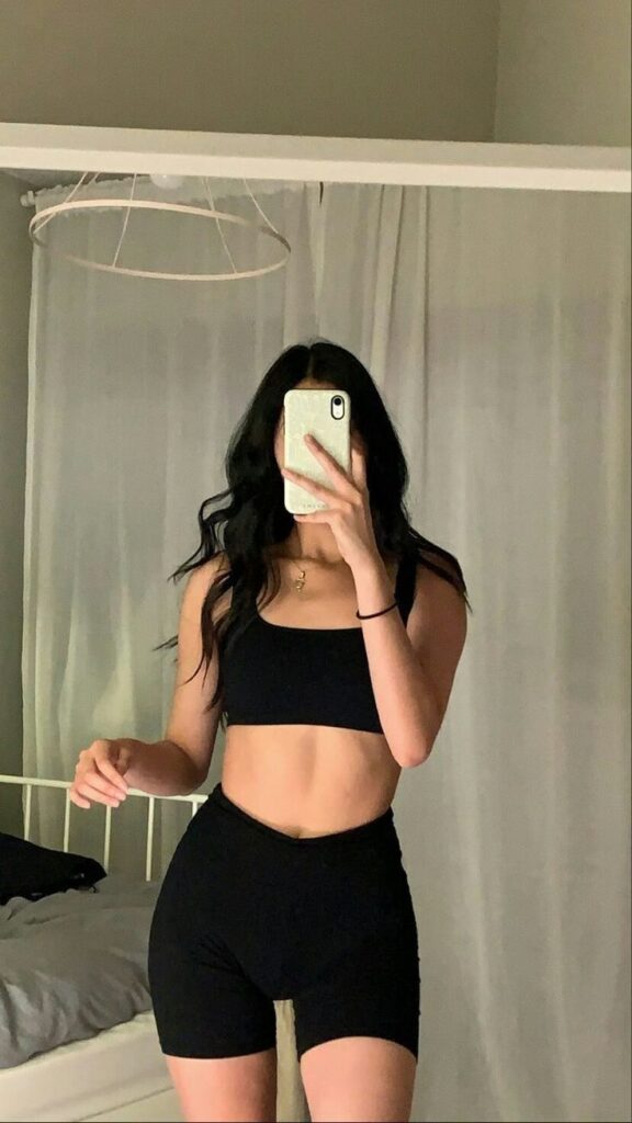 Sexy Two Piece Yoga Workout Outfits Images