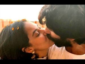 Shahid Kapoor and Mira Rajput share a passionate Kiss HD Wallpaper