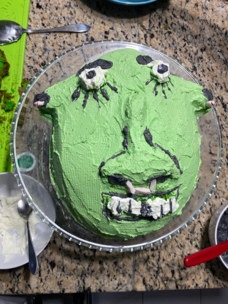 Shrek Cake Images