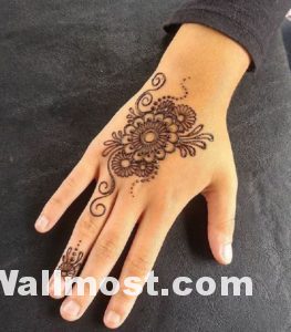 Simple Mehndi Designs 13