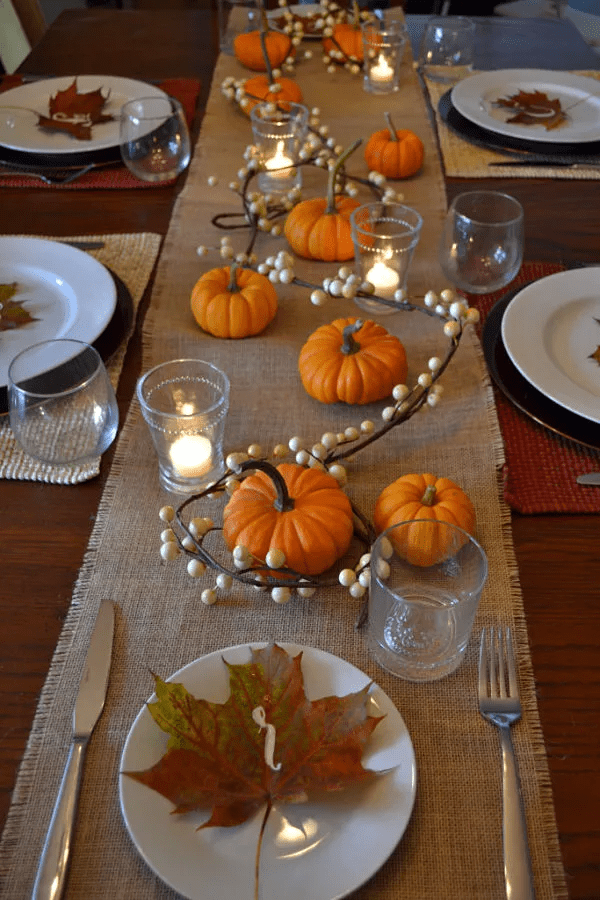 Simple Thanksgiving Table Decor Idea HD Wallpaper