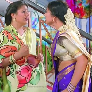 Soundarya sexy low waist saree navel telugu movie stills , caps HD Wallpaper