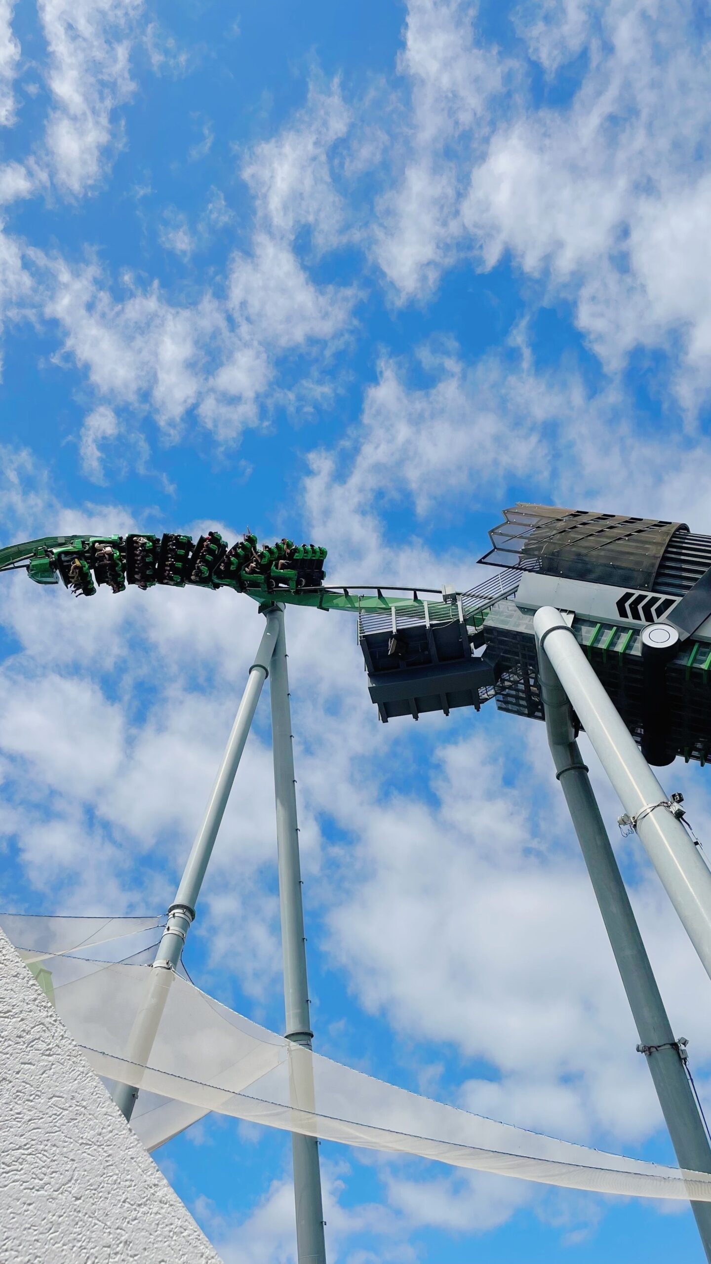 The Incredible Hulk Coaster | Universal Orlando | Islands of Adventure | Orlando
