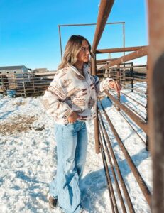 Wild West Cowgirl Pullover(Taupe) Images