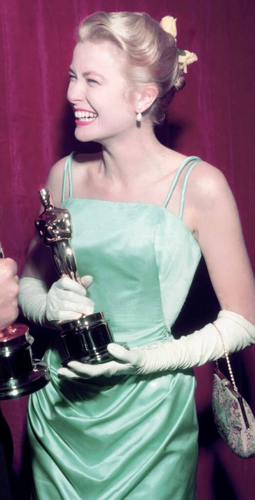 , from 50 Years of Oscar Dresses: Best Actress Winners