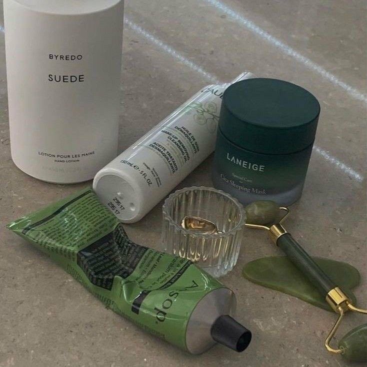 green aesthetic personal care products // aesop, laneige 🧴