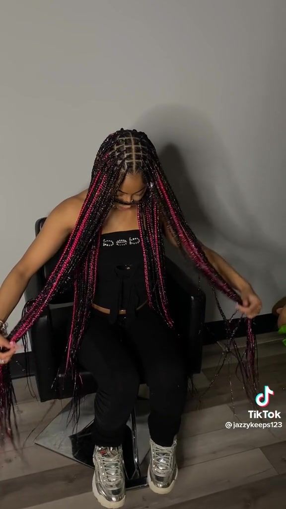 Screams Omg These Fantasy Braids Are Too Cayyyute By